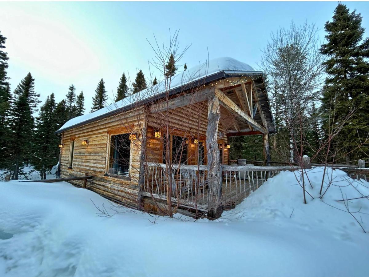 Husky - Chalets De Moh - Jacuzzi ลามัลแบ ภายนอก รูปภาพ